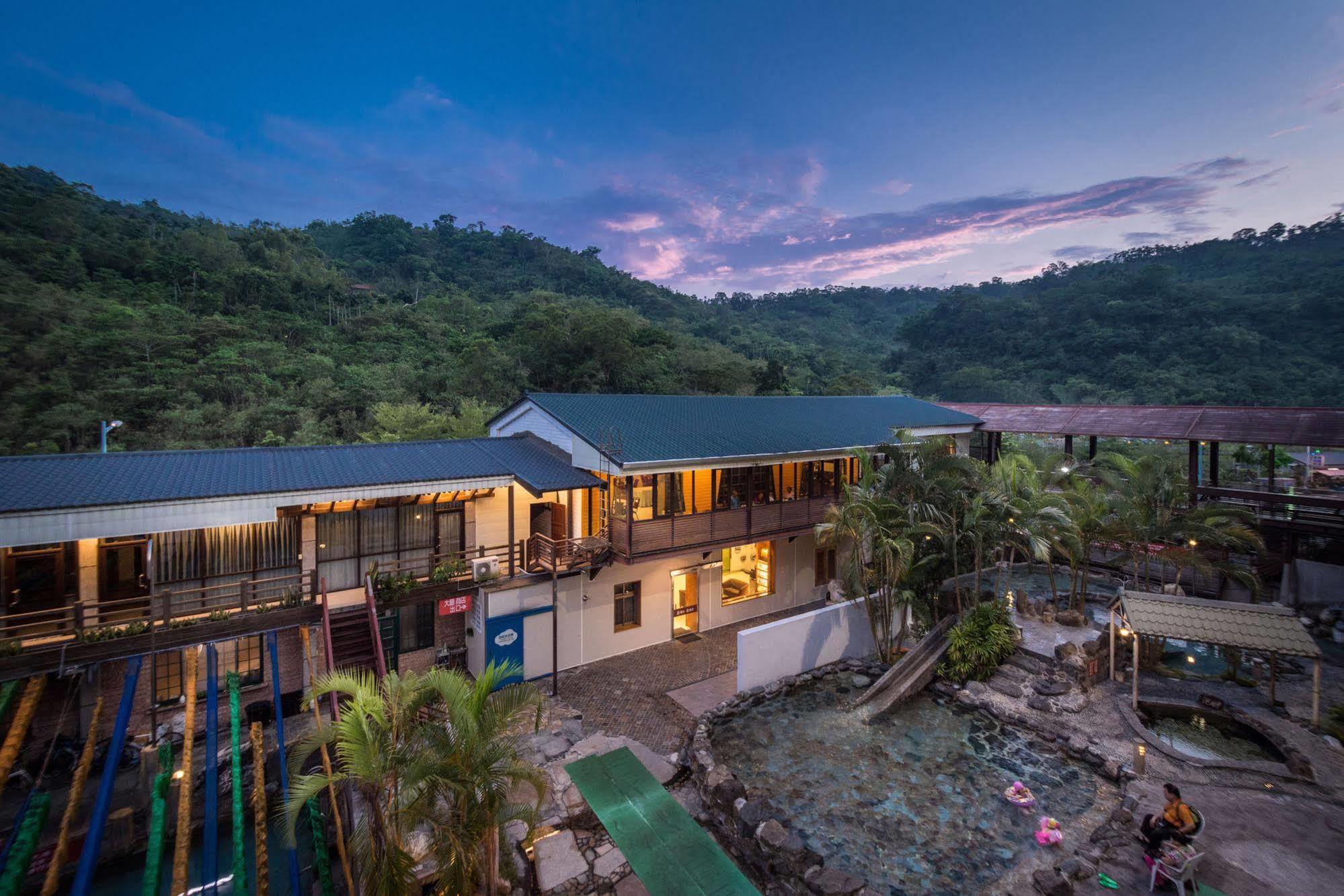 An Tong Hot Spring Hotel 玉里鎮 エクステリア 写真